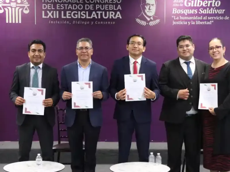 Participa diputado Marcos Castro en conferencia sobre los retos del derecho mexicano