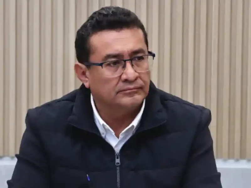 Agua de Puebla sirve para nada y cobra muy caro, señala Pável Gaspar