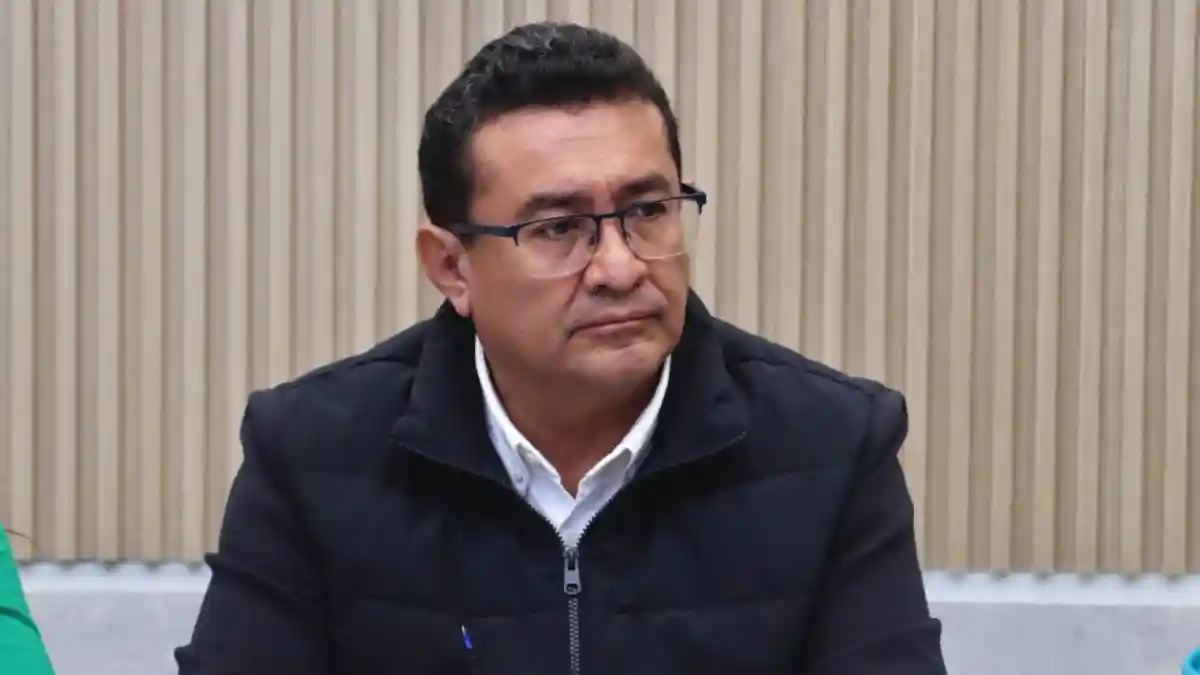 Agua de Puebla sirve para nada y cobra muy caro, señala Pável Gaspar