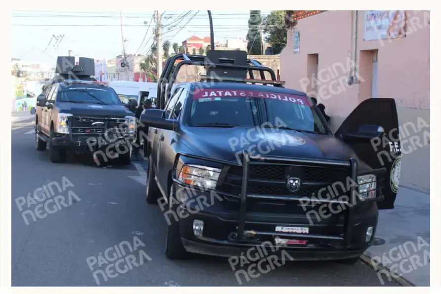 Choque entre patrulla de la Policía Estatal y Ruta 23A deja dos pasajeros hospitalizados en Puebla